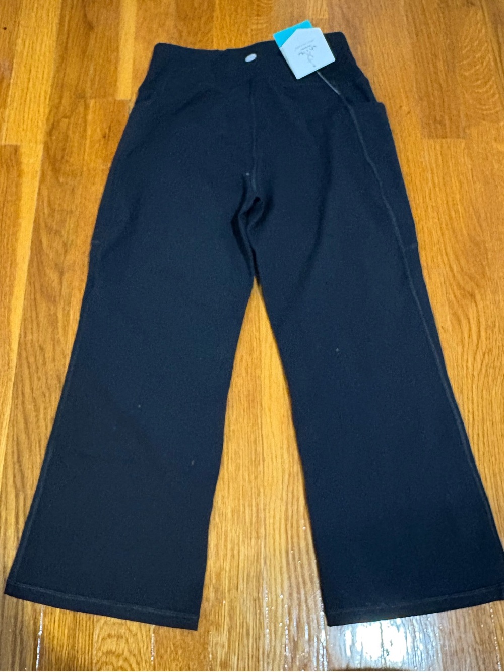 Heath yoga crop capris flare XS